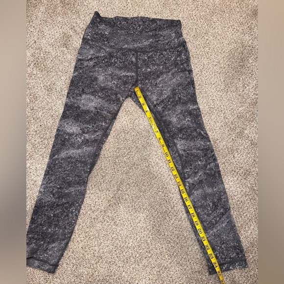 Lululemon Align Pant II 25" size 6 Area Ice Grey - Picture 9 of 10